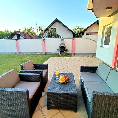 Modrica Villa 2 Etagen Mit Grossen Garten מראה חיצוני תמונה