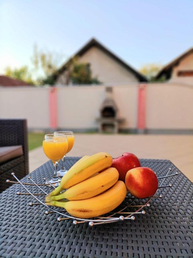 Modrica Villa 2 Etagen Mit Grossen Garten מראה חיצוני תמונה